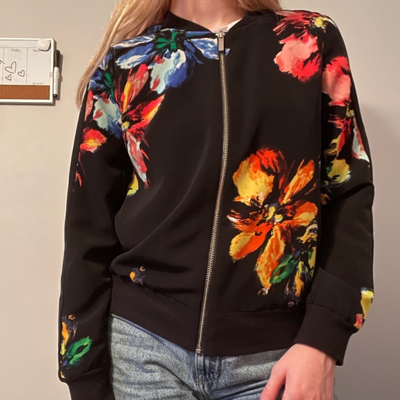 Bomber jacket - Picture 2 of 2